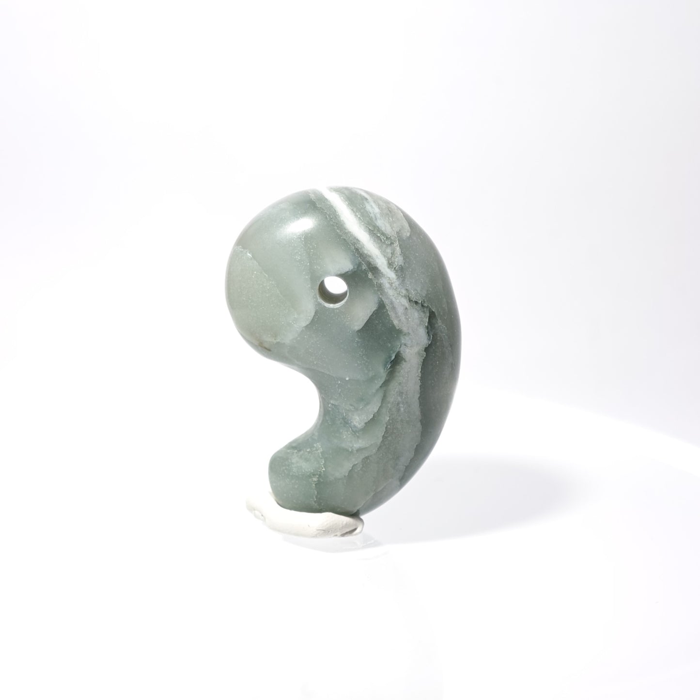 【33mm勾玉】劍山玉ソロモナイト - S級(SOLOMONITE) - MT-SL-2